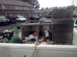 Best Hot Tub Removal  in Garnett, KS